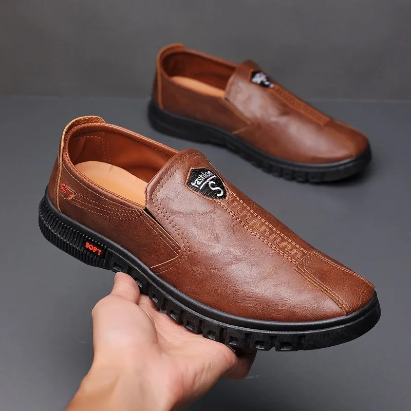2025 PU Leather Men's Loafers Luxury Men Casual Shoes New Fashion Driving Shoes Breathable Slip on Men Moccasins Plus Size 39~44