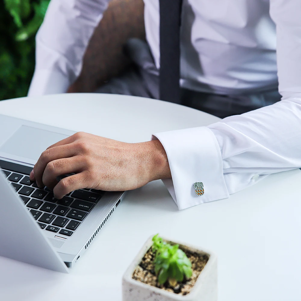 KFLK jewelry  shirt cufflink for Unisex Brand  Pineapple Cuff link Wholesale Button designer High Quality Gift guests