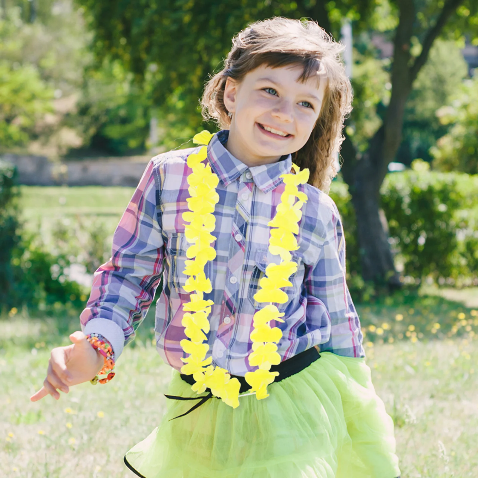 

4Pcs Hawaiian Flower Garlands Tropical Party Decorations for Kids Beach Birthday Celebrations Luau Dance Accessories