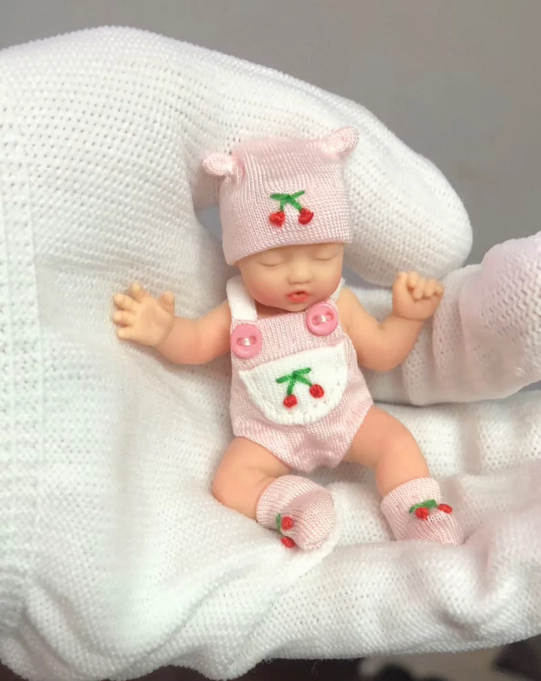 Thumbnail 4 - #15 Baby Clothing Accessories List of Top Picks