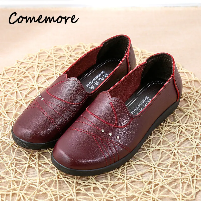 Spring Summer Women Flat Shoes Leather Casual Loafers Female Flats Slip on Moccasins Comfort Ladies Mother Footwear 41