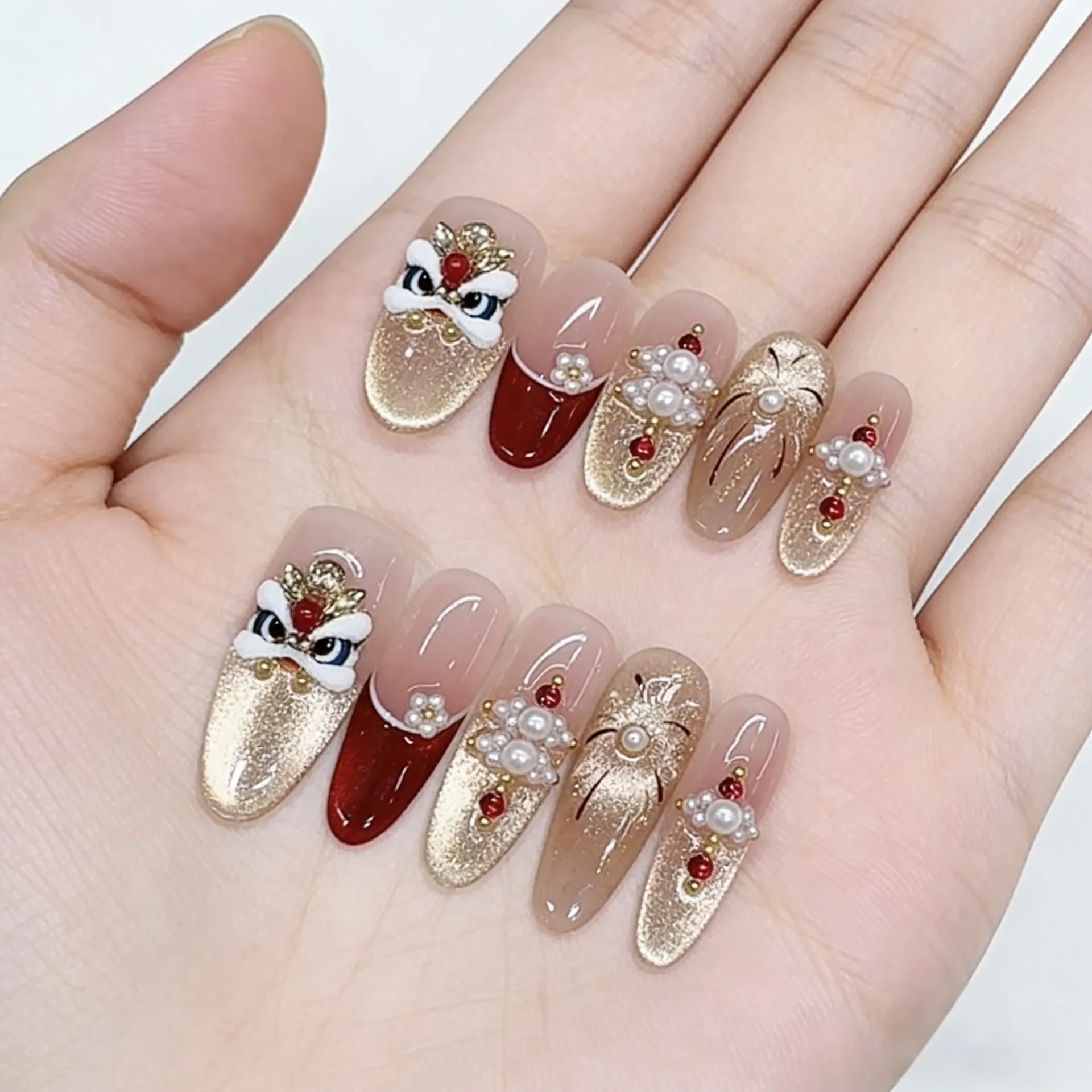 

10PCS Hand Made Press On Nails Dream Kingdom Wearing Armor Pure Pinch Glass Ball High End Detachable Short Cat Eye Nail Art