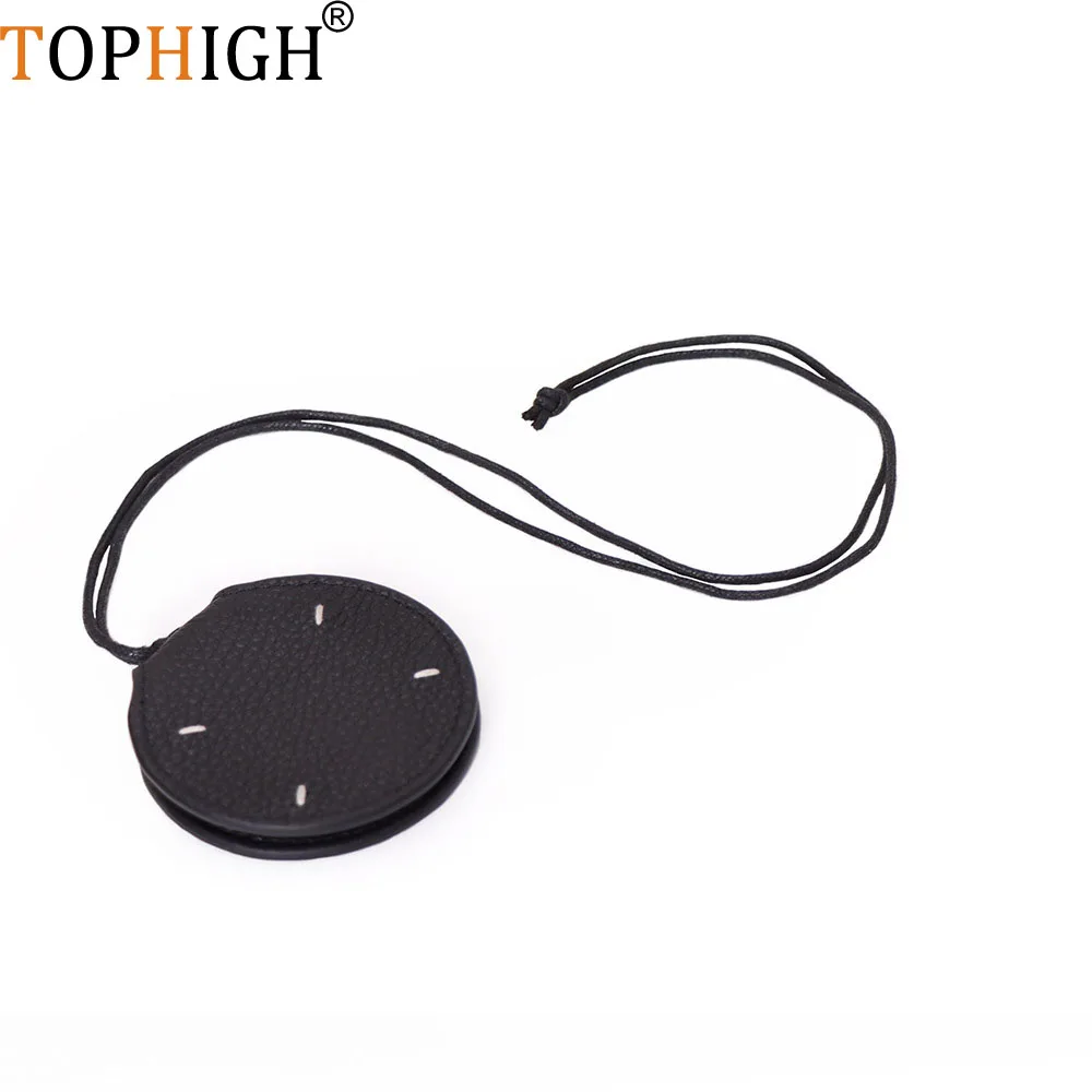 TOPHIGH Newly Design Genuine Leather Neck Hanging Glasses Pouch Fashion Decoration Convenient Magne Sunglass Cover Accessories