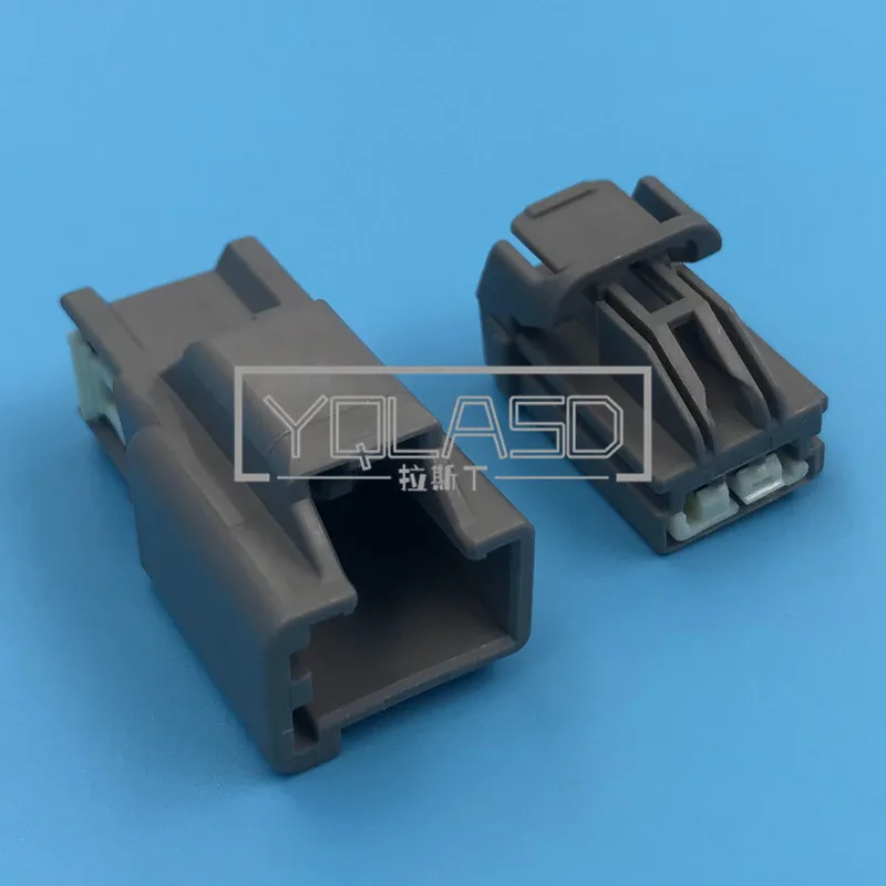 

1 Set 3 Way 7282-5539-40 7283-5539-40 Automobile Electric Socket AC Assembly For Car Cable Connector