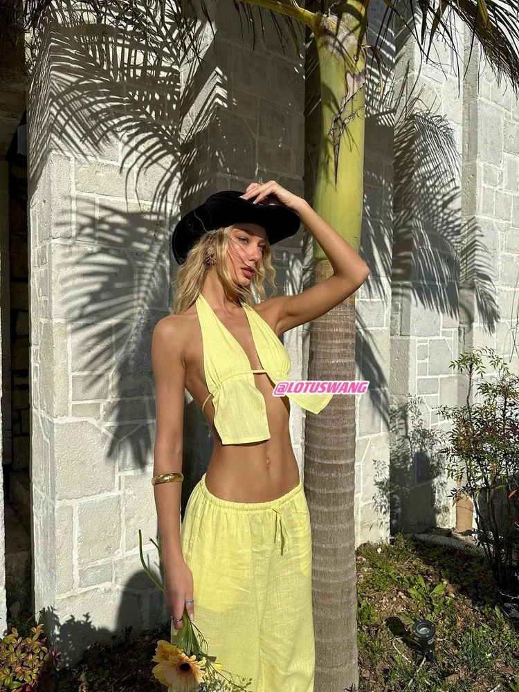 

Casual Holiday Style Women's Outfit with Belt Design High Waist Long Pants Striped Pattern Short Top Elegant Backless Neckline