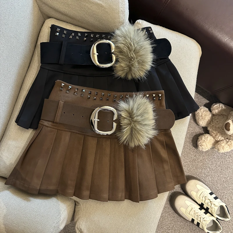 

Женская плиссированная замшевая мини-юбка трапециевидной формы с заклепками и высокой талией, женская уличная одежда, осень-зима, однотонная короткая юбка с поясом
