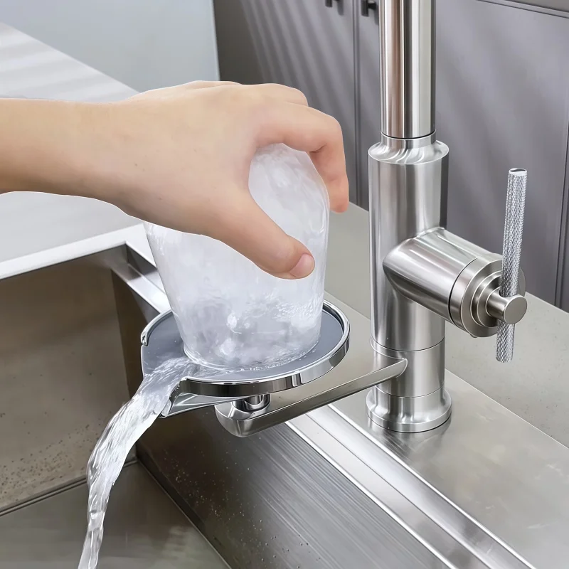 Stainless Steel Kitchen Hot and Cold Water Faucet with Pull-out Sprayer, Built-in Cup Washer, Sink Faucet, Rotatable