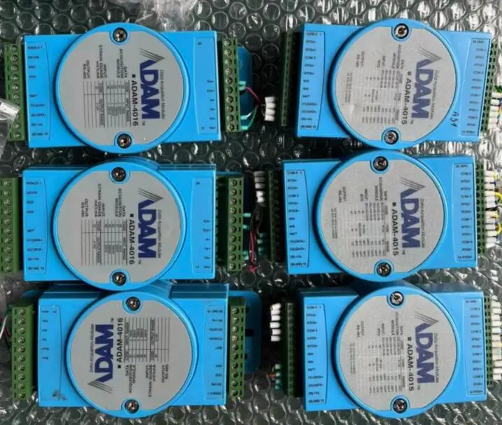 adam-15-adam-4012-adam-16-adam-17-adam-18-module-de-controleur-de-carte-d'acquisition-analogique-utilise
