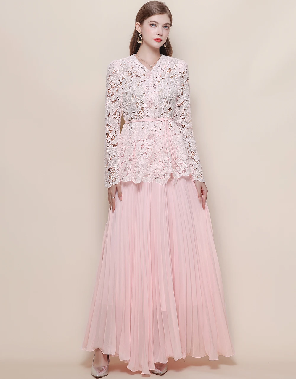 ชุดเซ็ตฤดูใบไม้ร่วงสุดหรูสำหรับผู้หญิง เสื้อลูกไม้ปักลายฉลุ กระโปรงยาวผ้าทูลล์ชีฟอง 3 ชิ้น ชุดฤดูร้อนแบบสองชิ้น