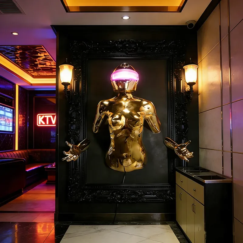 Female Space Robot Wall Sculpture Model 3D Art Decoration for Bar Hotel Club Entrance Living Room Home Decor Ornament Gift
