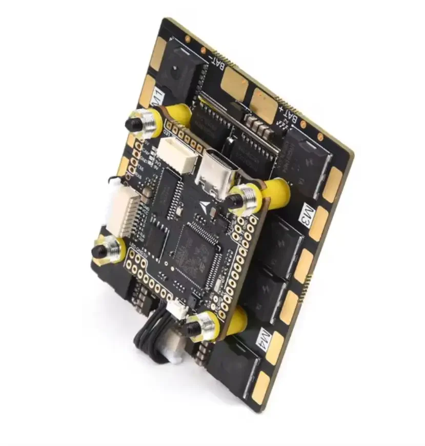 SmCpF722 100A 8S Stack ICM42688P F722 Flight Controller 100A 4in1 ESC 30.5X30.5mm 3-8S For FPV RC Racing Drone