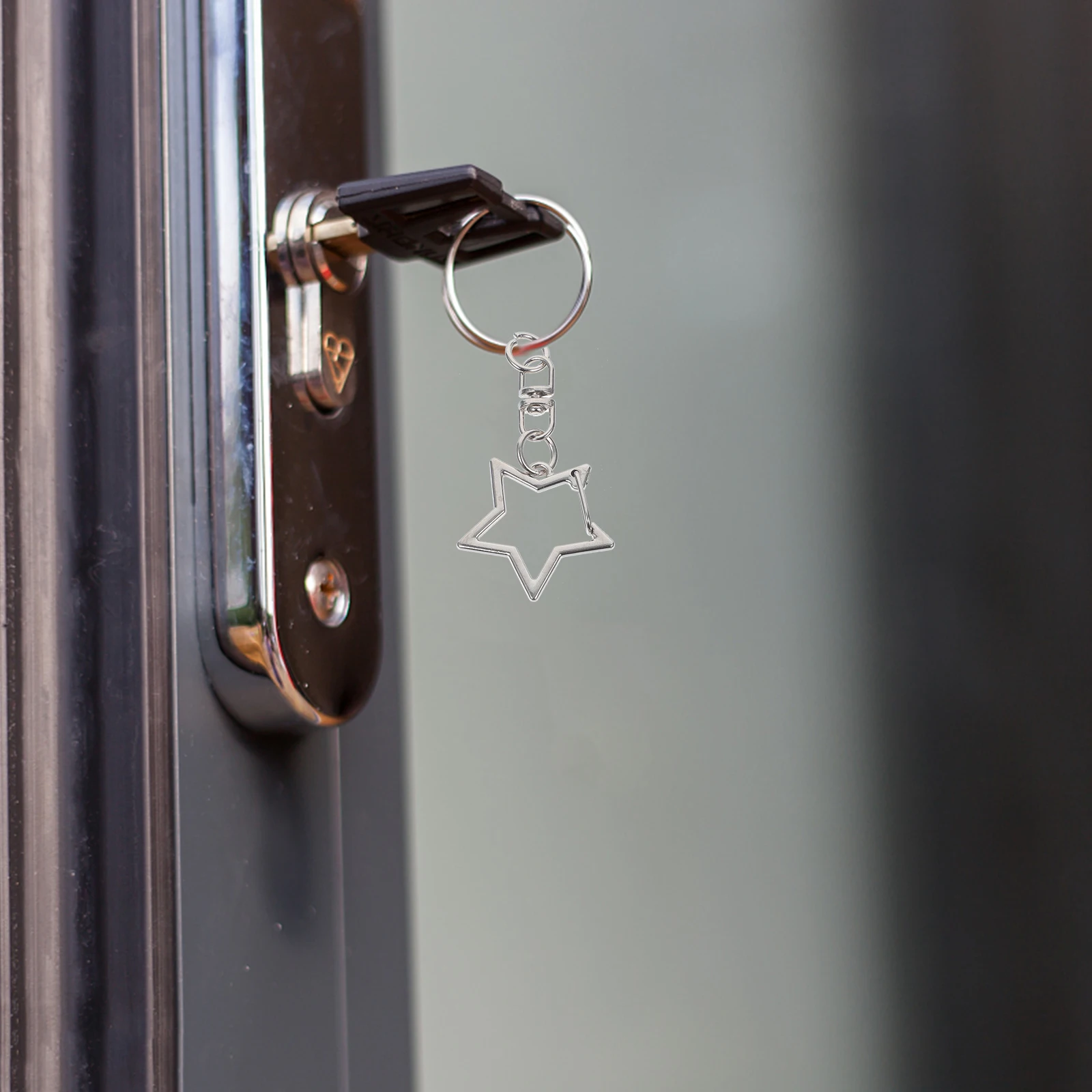 

60pcs Pentagram Keychain Zinc Alloy Snap Hook Key Rings Bulk DIY Buckles Lanyard Pendant Accessories Metal Swivel Hooks