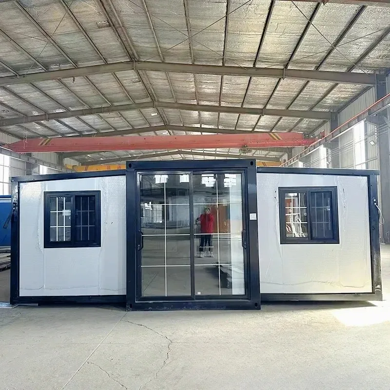 YG Customized Prefabricated House 40ft 20ft Luxury Expandable Container House Prefab Tiny Home Villa Folding Modular Homes Steel