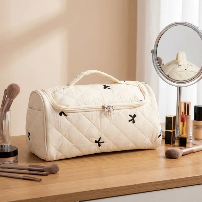 Large Capacity Quilted Makeup Bag Coquette Bow Travel Cosmetic Organizer Women Portable Wash Toiletry Pouch Hair Dryer Storage