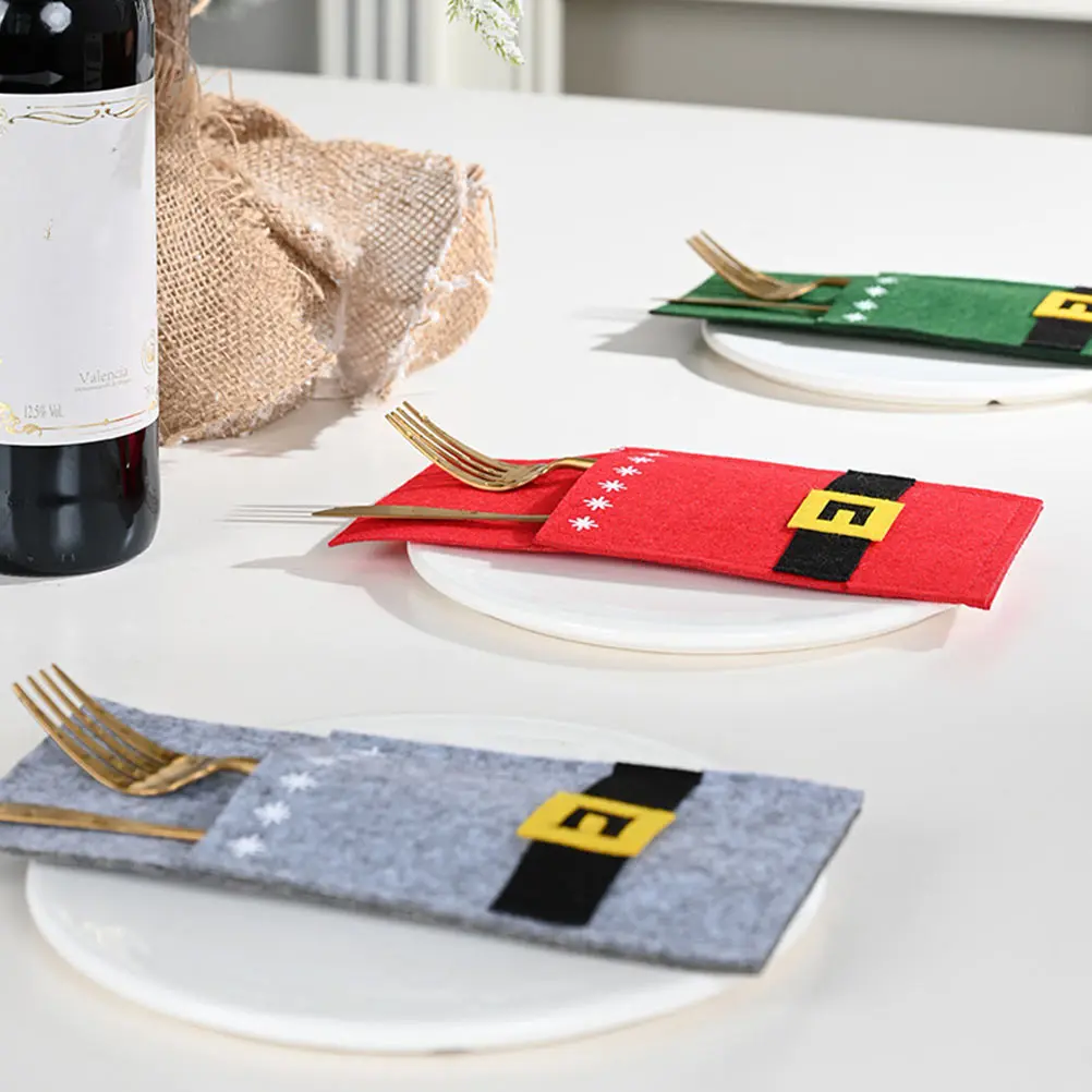 

8 Pcs Bag Christmas Decor Non woven Tableware Bag Fabric Cutlery Cover Silverware Fork Knife Sleeve Xmas Party