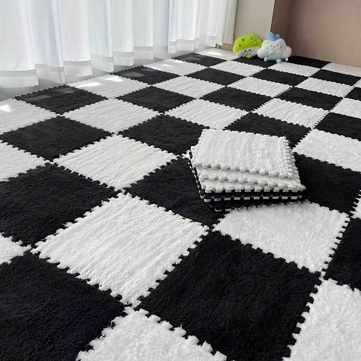 

16pcs Plush Baby Bedroom Carpet Baby Educational Building Block Playmat Made of Thick EVA Foam Classic Checkered Decoration