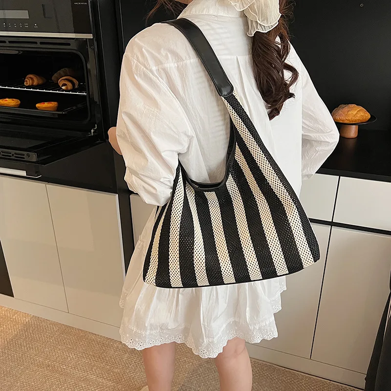 

Summer Vacation Style Knitted Tote Bag Luxury Fashion Large Capacity Casual Shoulder Bag Boho Chic High Quality