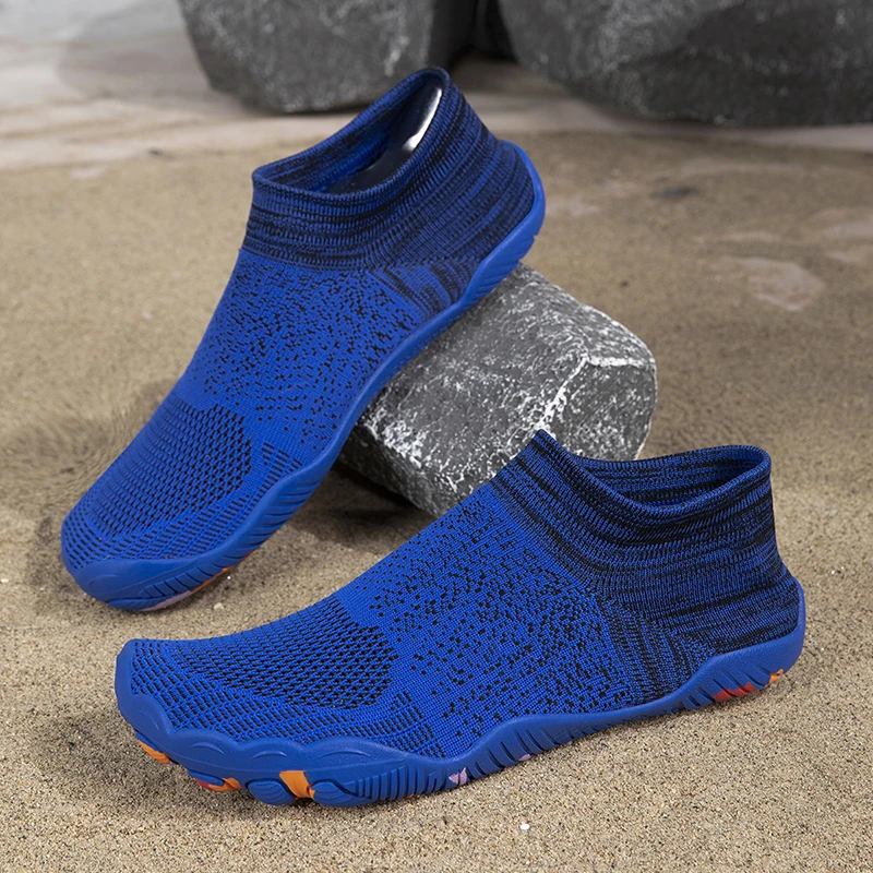 

New Wide Toe Barefoot Water Shoes for Men Women Slip-on Sock Swimming Aqua Shoes Lightweight Outdoor Beach Walking Sneakers