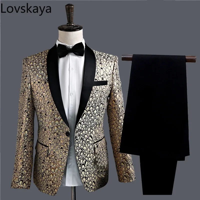 

Men's Nightclub Suit Gold Scale Dark Pattern Photo Men's Green Collar Performance Suit