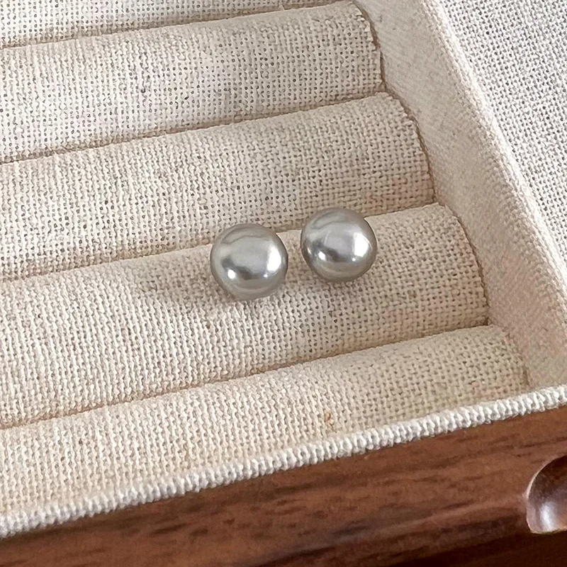 Elegant Round Pearl Stud Earrings Minimalist Style Gray Pearl Earrings for Women Small Flattened Round Ball Design