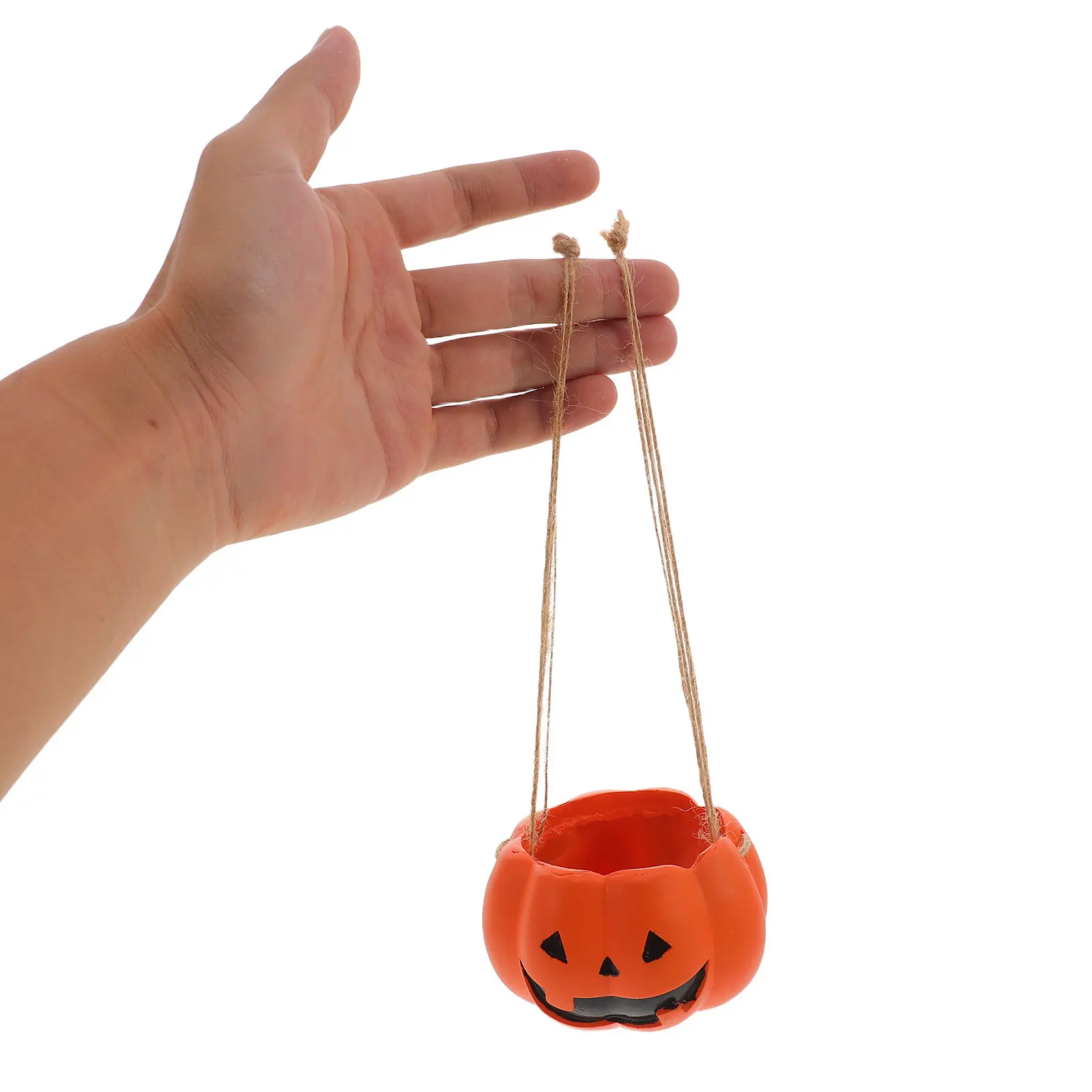 Halloween Hanging Pumpkin Shaped Flower Pot Outdoor Resin Planter with Metal Hook Realistic Pumpkin Vase for Garden Decor