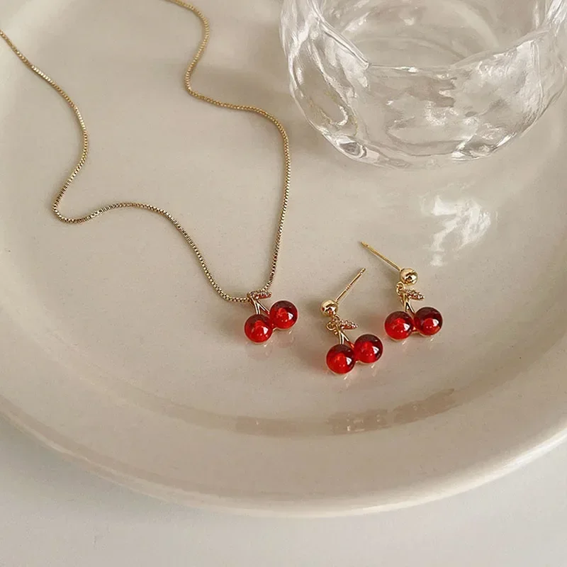 Juego de pendientes de cereza roja vino para mujer, collar con colgante de cerezas, pendientes de moda, collar de fruta, joyería de boda