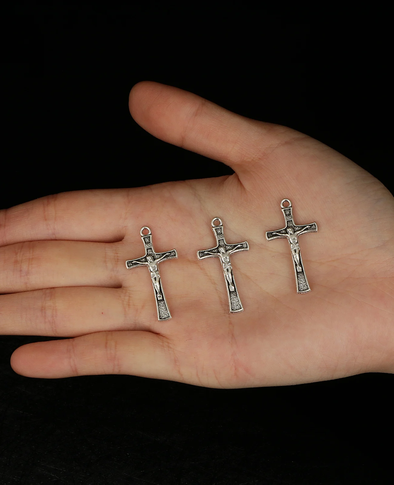 Diyalo 20 Teile/los DIY Religiöses Kreuz INRI Kreuzigung Anhänger Armband Charms Schmuck Teile Rosenkranz Halskette Chaplet Zubehör – Detail 4