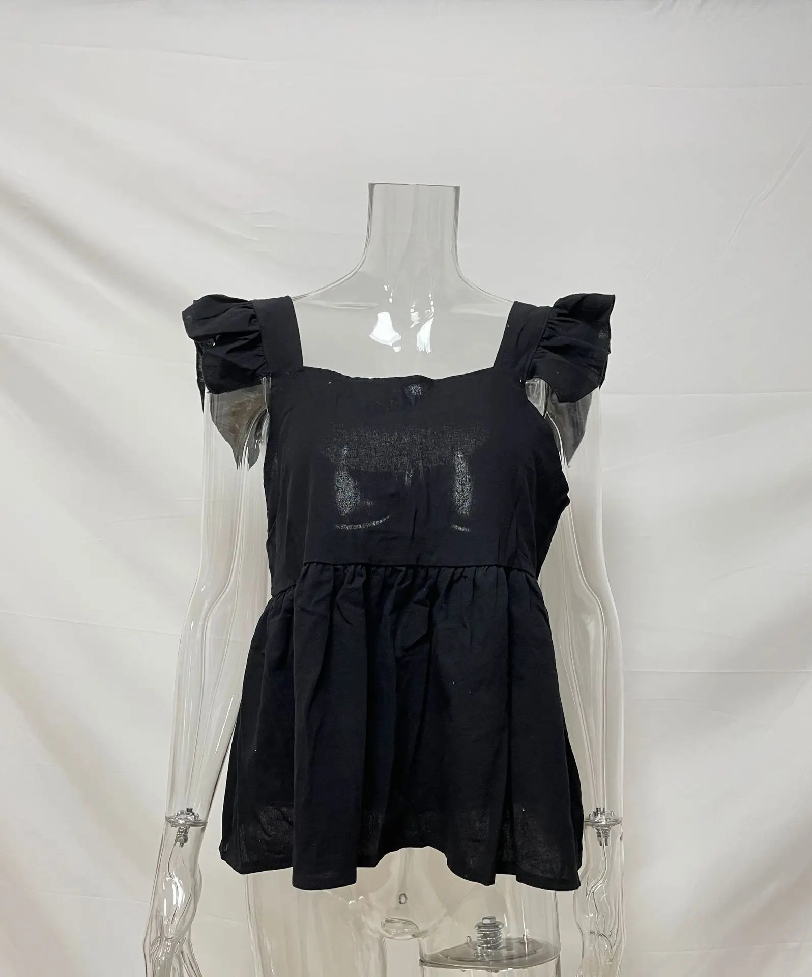 

2026 Women's New Fashion Trend Versatile Japanese and Korean Casual Slim Top Square Neck Loose Versatile Sleeveless Women' Vest