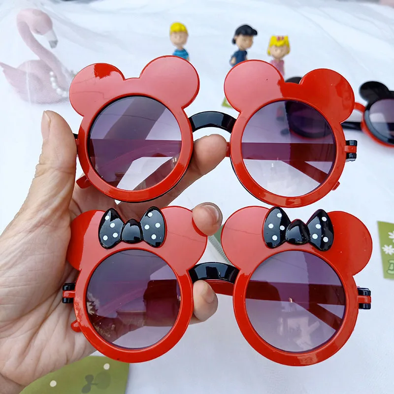 Children\'s Minnie Sunglasses Kids Mickey Flip Shape Glasses Boys And Girls Sunglasses Sunglasses Cute Glasses Frames