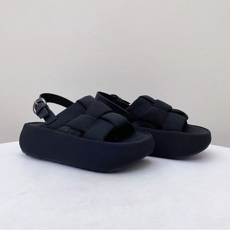 Platform Romeinse sandalen en pantoffels Zomer nieuwe ronde neus Open teen Geweven zachte zool Antislip sportstrandschoenen