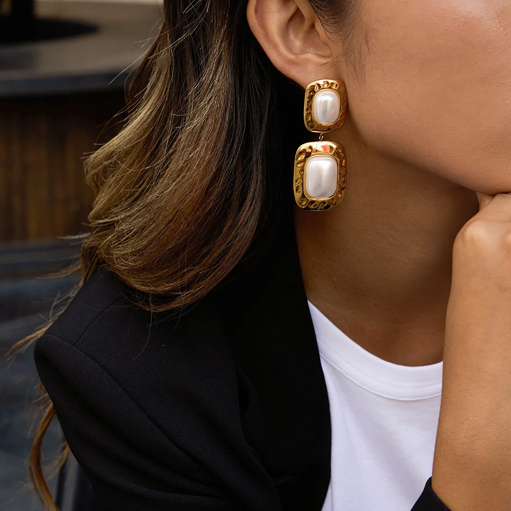 Ars Vintage Imitation Pearl Dangle Earrings for Women Gold Plated Stainless Steel Stud Earrings Hyperbole Daily Wear Earrings