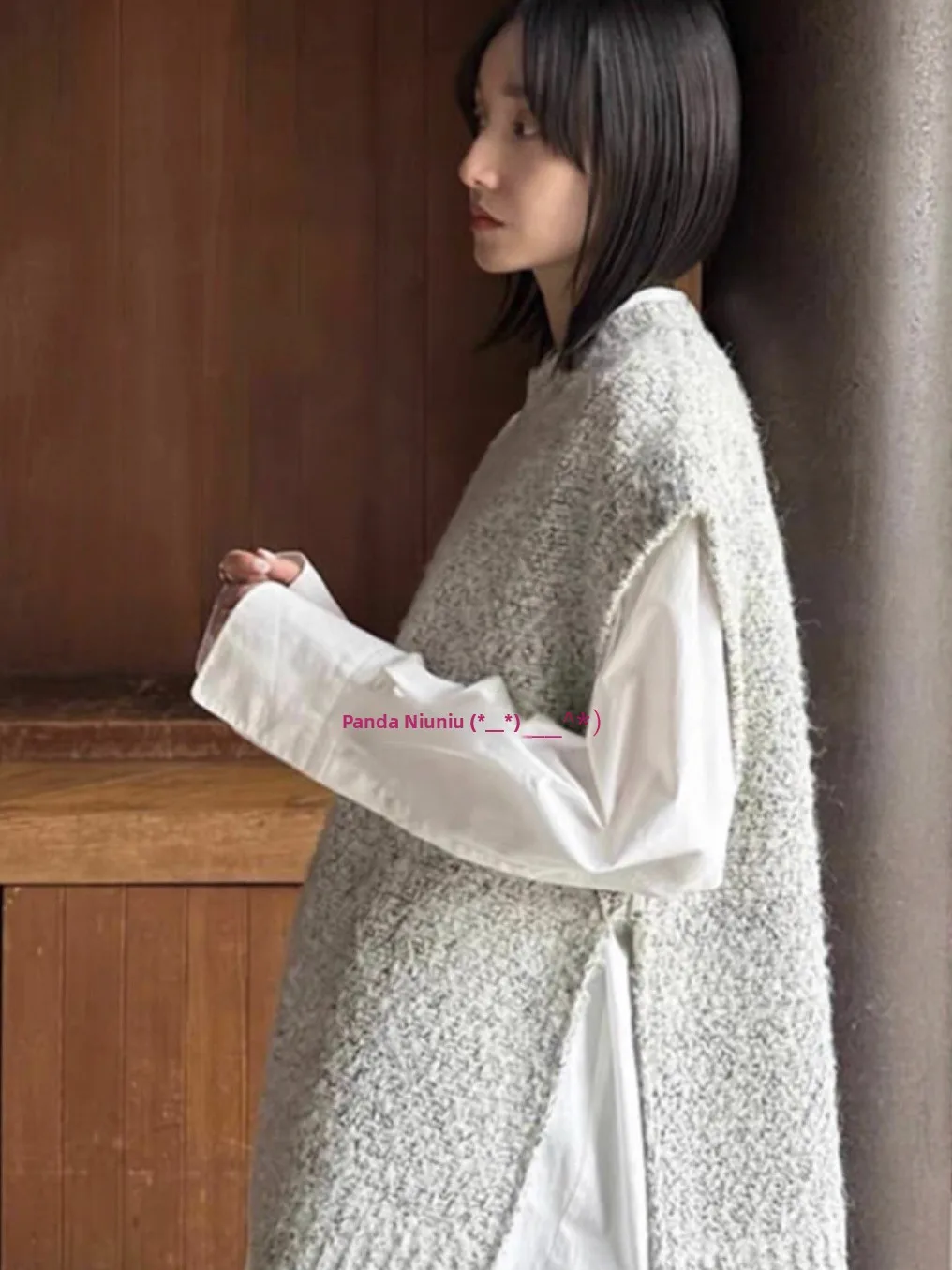 C1ane Knitted Woolen Vest Zipper Side Slit Outerwear Simple Style round Neck No Sleeve Loose Fit Regular Length Pure Color