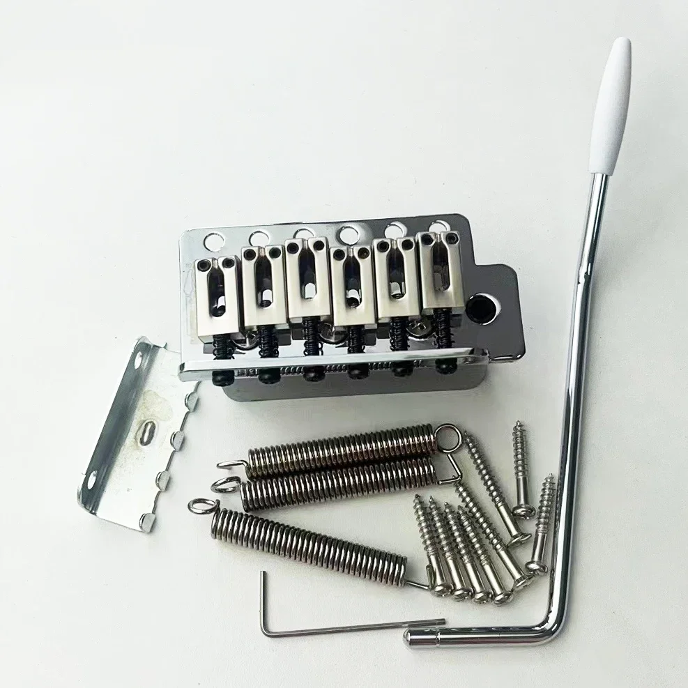 

Wilkinson WOV02 52.5mm (2-1/16 inch) ST Guitar Tremolo Bridge 6-Screw