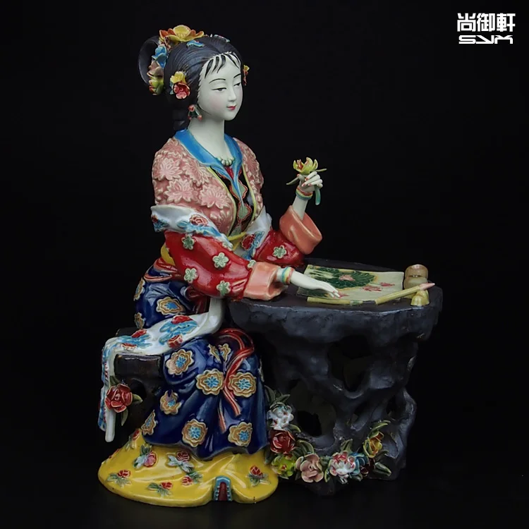 Shiwan doll master of fine ancient characters of a dream of Red Mansions twelve Jinling Chai Jia Xichun ceramic ornaments crafts