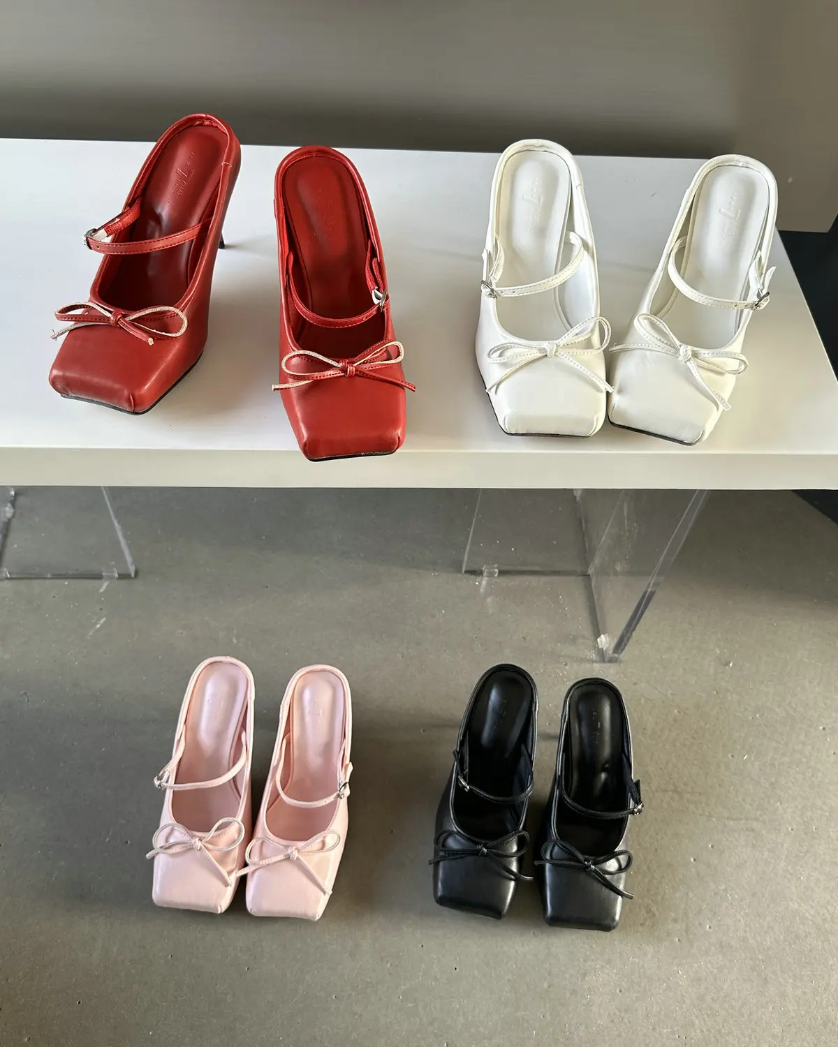 

New Fashion Casual Butterfly Knot Designer Square Toe Lady Slippers Fashion Leisure Outdoor Shoes Sexy Thin High Heel Pumps D008