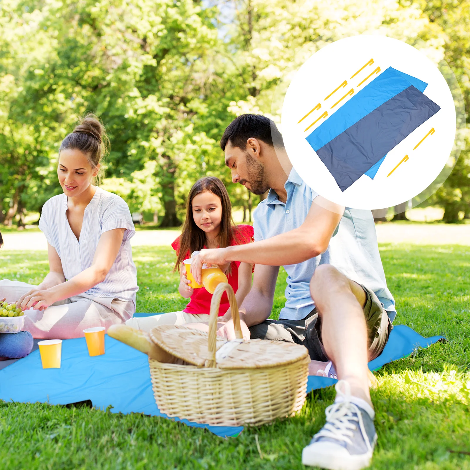 

1Pcs Outdoor Picnic Mat Waterproof Camping Blanket Portable Beach Sheet with Pegs for Wet Ground Protection Bright Easy Find