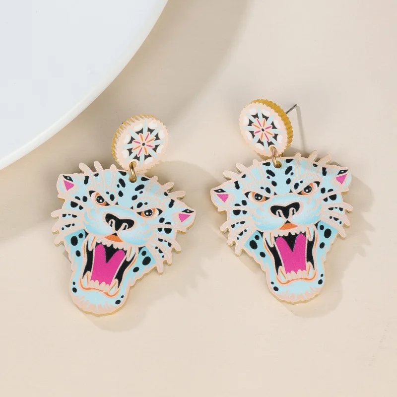 2026 New Colorful Polka Dot Leopard Avatar Acrylic Earrings for Attending Banquets with High-end Design and Accessories