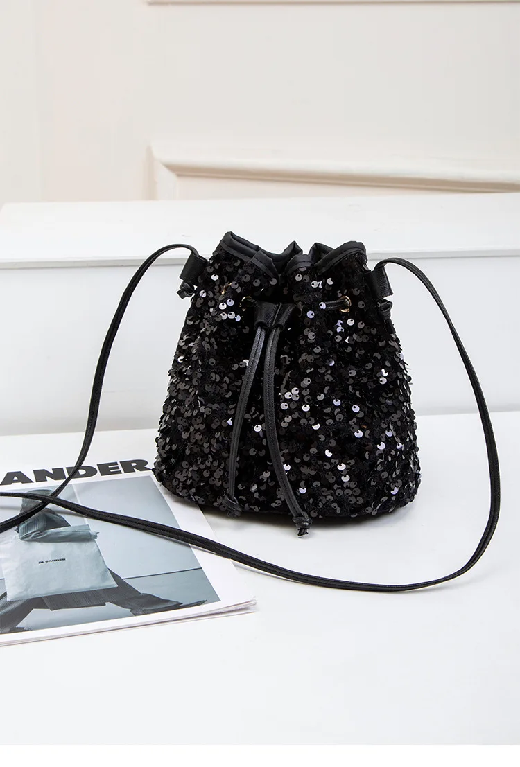 Neue Modische Vielseitige Handtasche mit Kordelzug, Schicke Mehrfarbige Pailletten-Schultertasche mit Großer Kapazität, Geldbörse und Umhängetasche – Detail 27