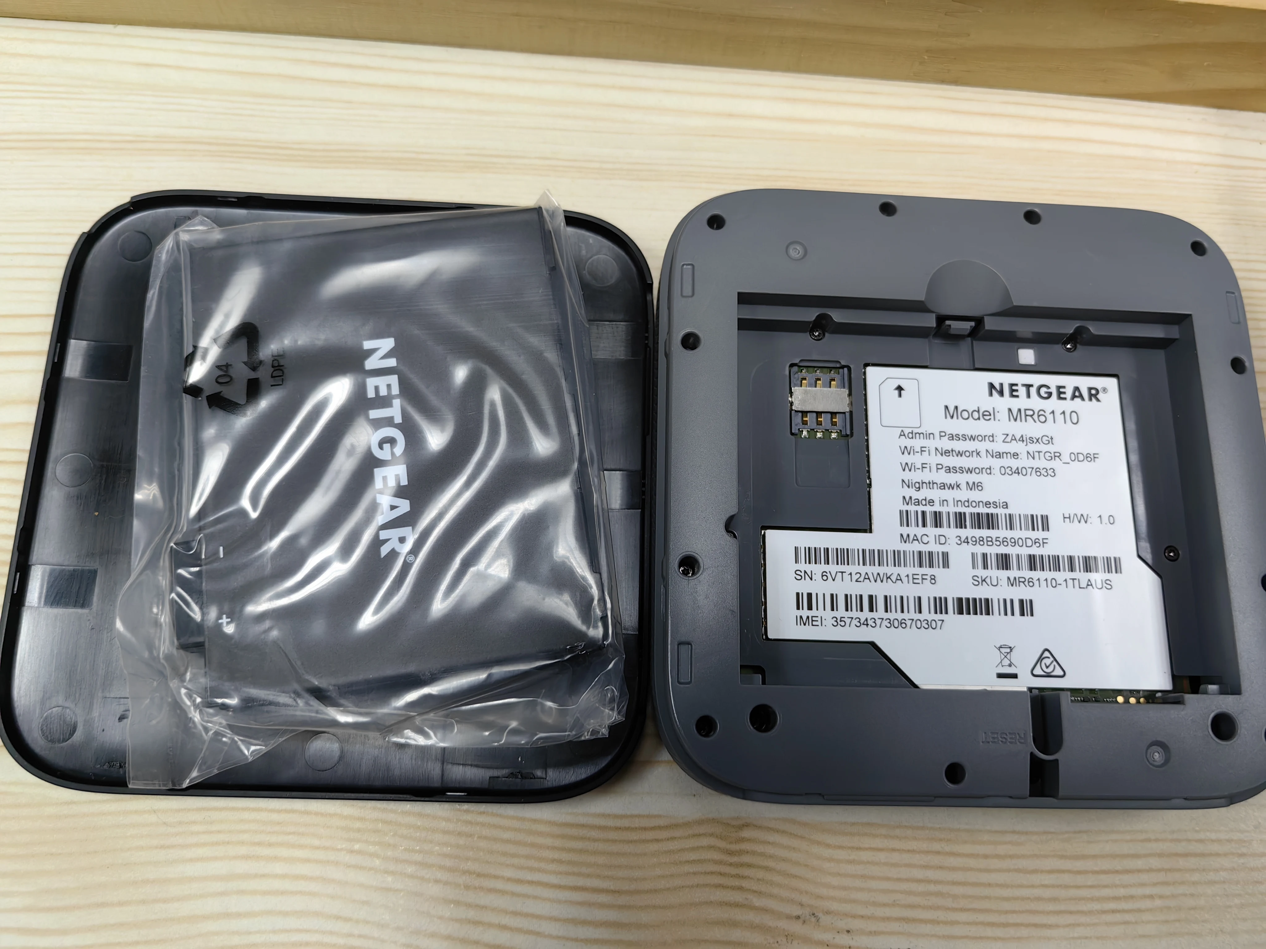 ZEARTS NETGEAR AT&T M6 Pro 5G MR6100 mmWave WiFi 6E Mobile Hotspot Router, Unlocked（95%new ）