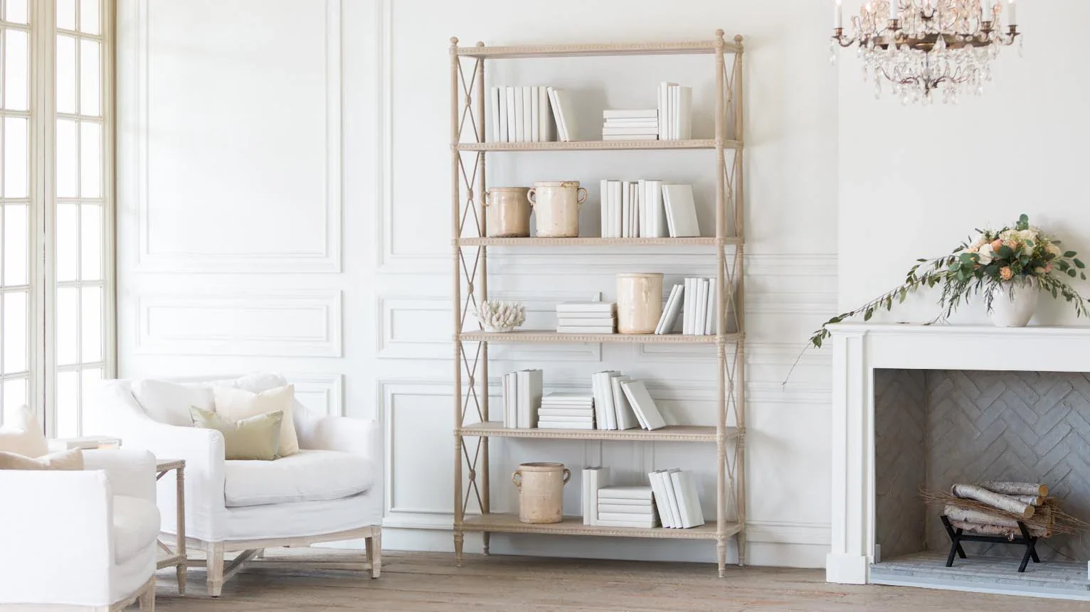 ^Solid Build Attractive Wooden Bookshelf with Ample Storage for Home Office Living Room Hotel Display Items Bookcase