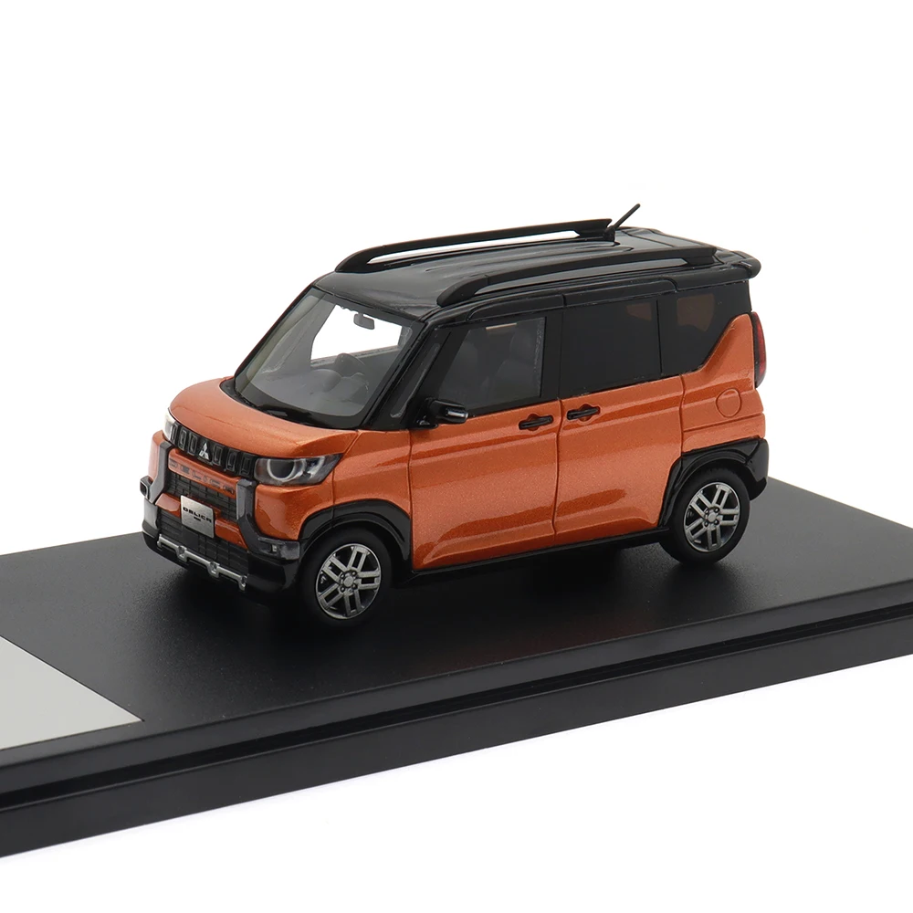 Hi-Story 1/43 Car Model (DELICA MINI 2003) Refined Resin Car Static Simulation Vehicles Collectible Decora Gift Ornamens