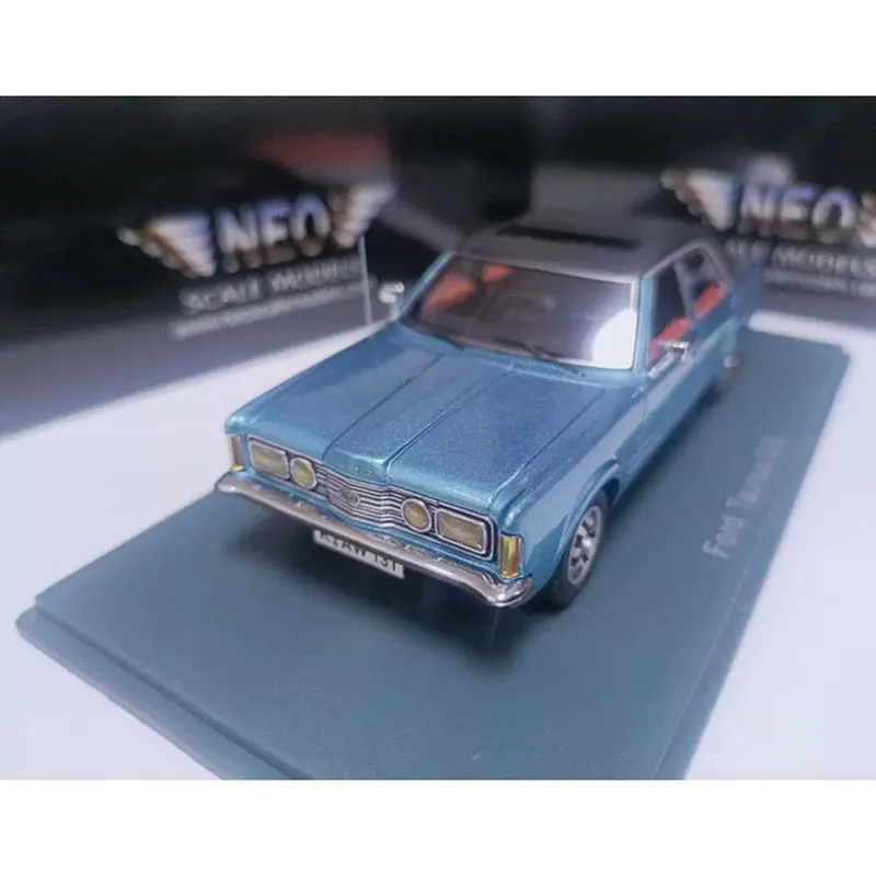 NEO 1: 43 Scale Ford Taunus GXL 1973 Rasin Car Model Ornament