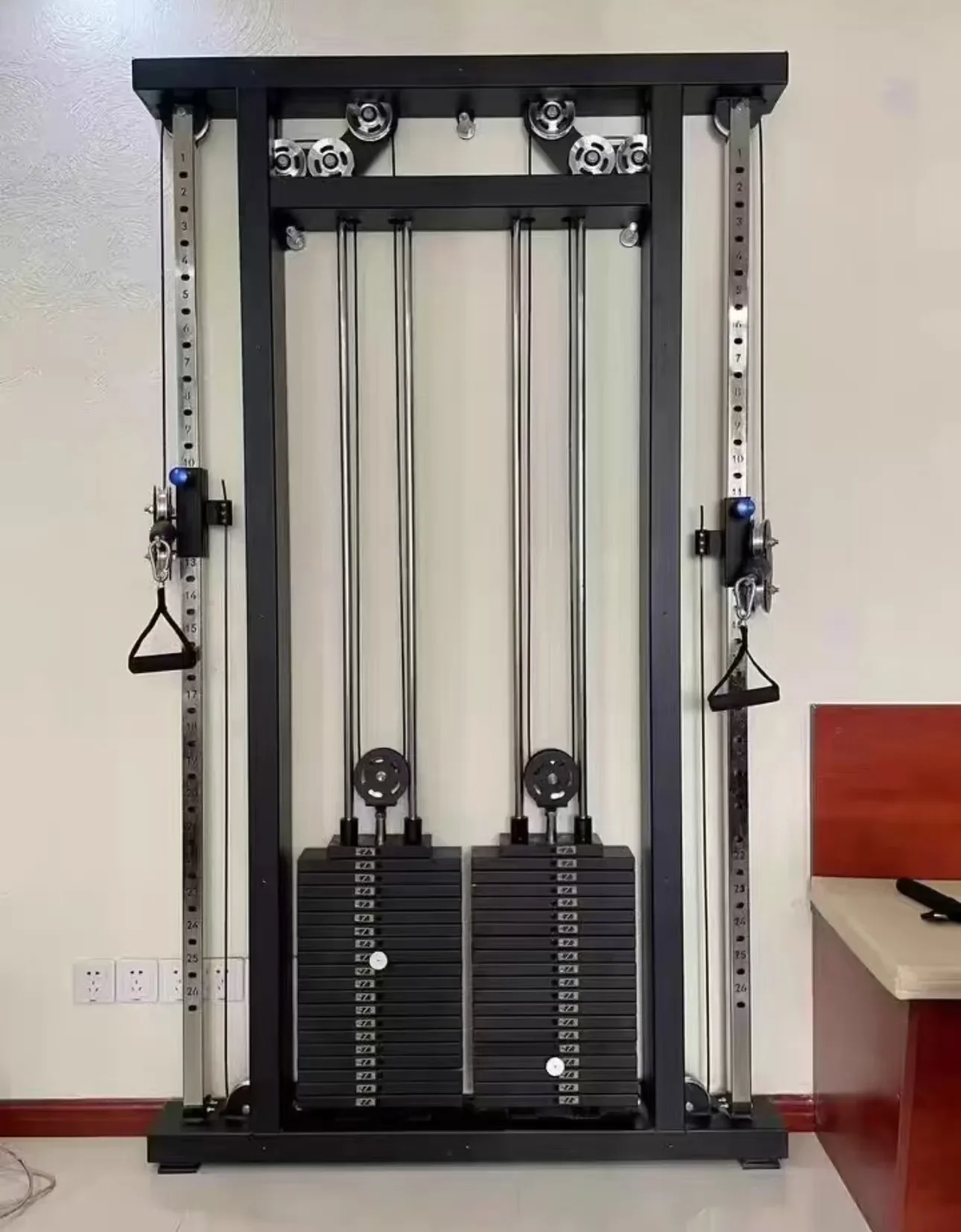 Factory Price Gym Machine Multi Functional Cable Wall Mounted Crossover Trainer Half Squat Rack Dual Cable Machine