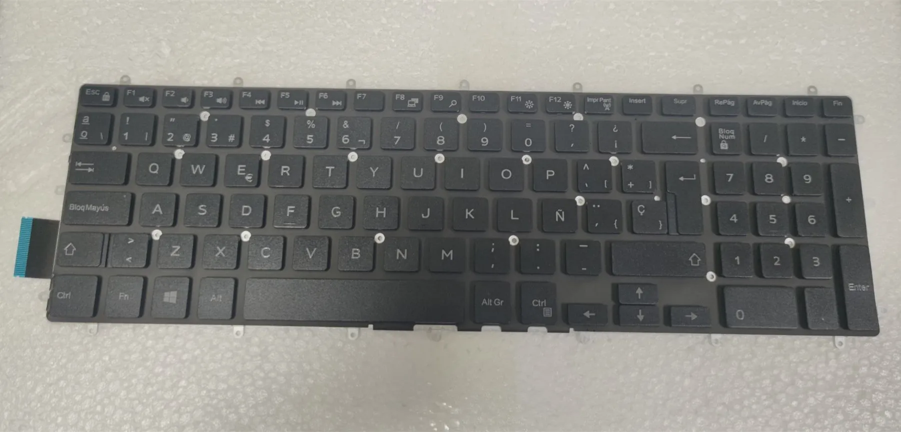 

Spanish Keyboard for DELL 7566 5567 7567 7559 5665 15-7000 5765 5767 5565