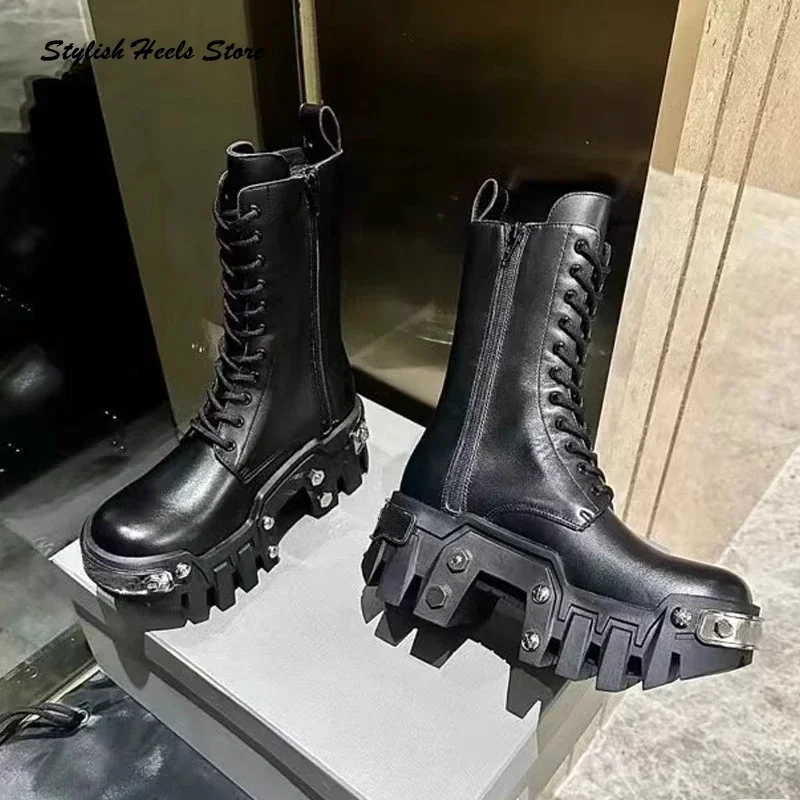 Unisex Rivet Black Motorcycle Boots Round Toe Thick Sole Side Zipper Ankle Boots Fashion Cool Height Increasing Modern Booties