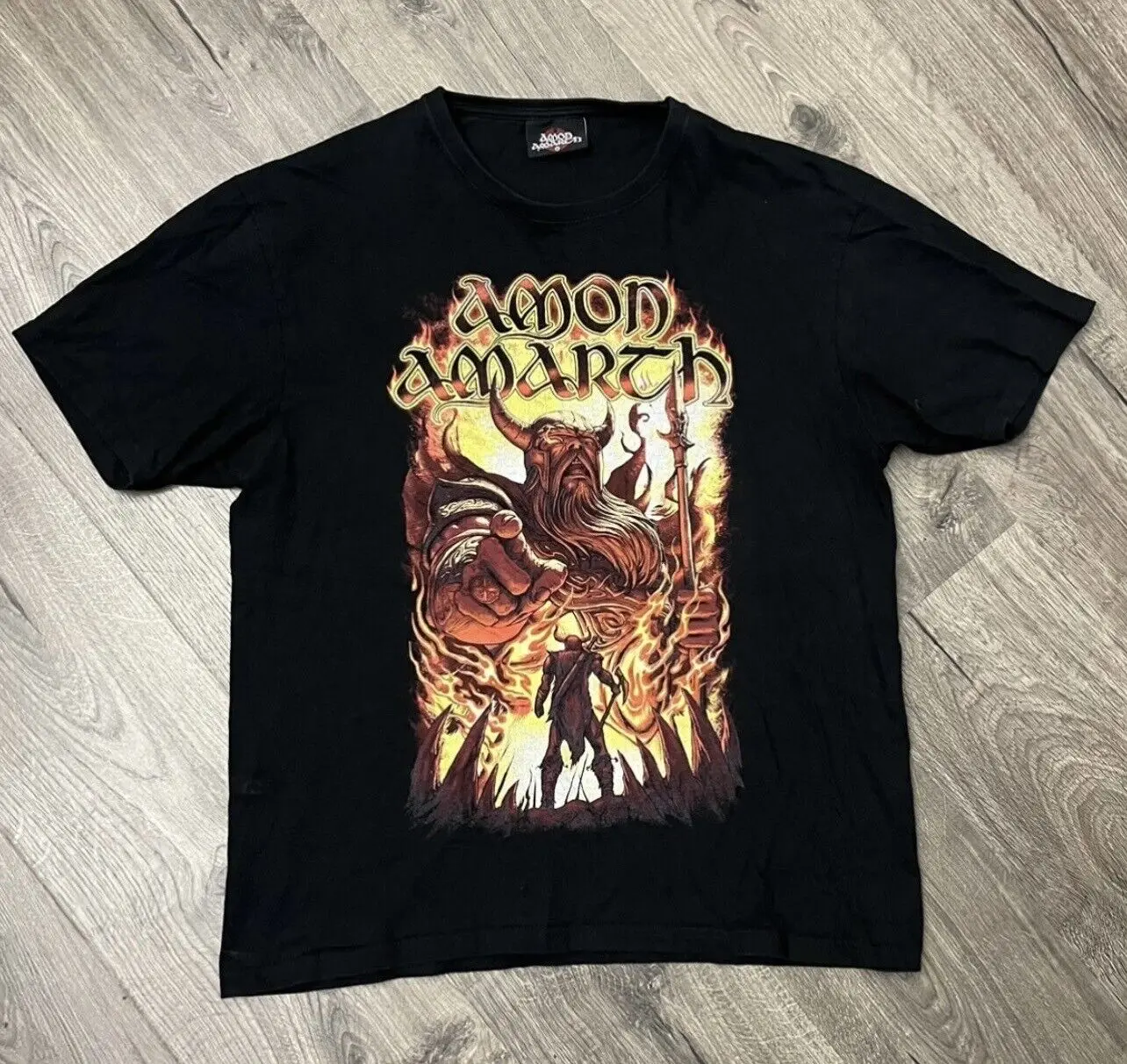 AMON AMARTH Oden  T Shirt Size Large