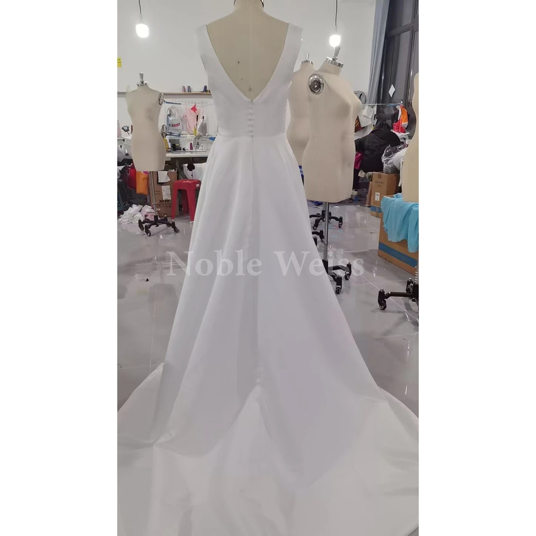 Elegant Square Wedding Dresses for Women Sleeveless  A-Line Simple Satin Bridal Gown Customized image 5