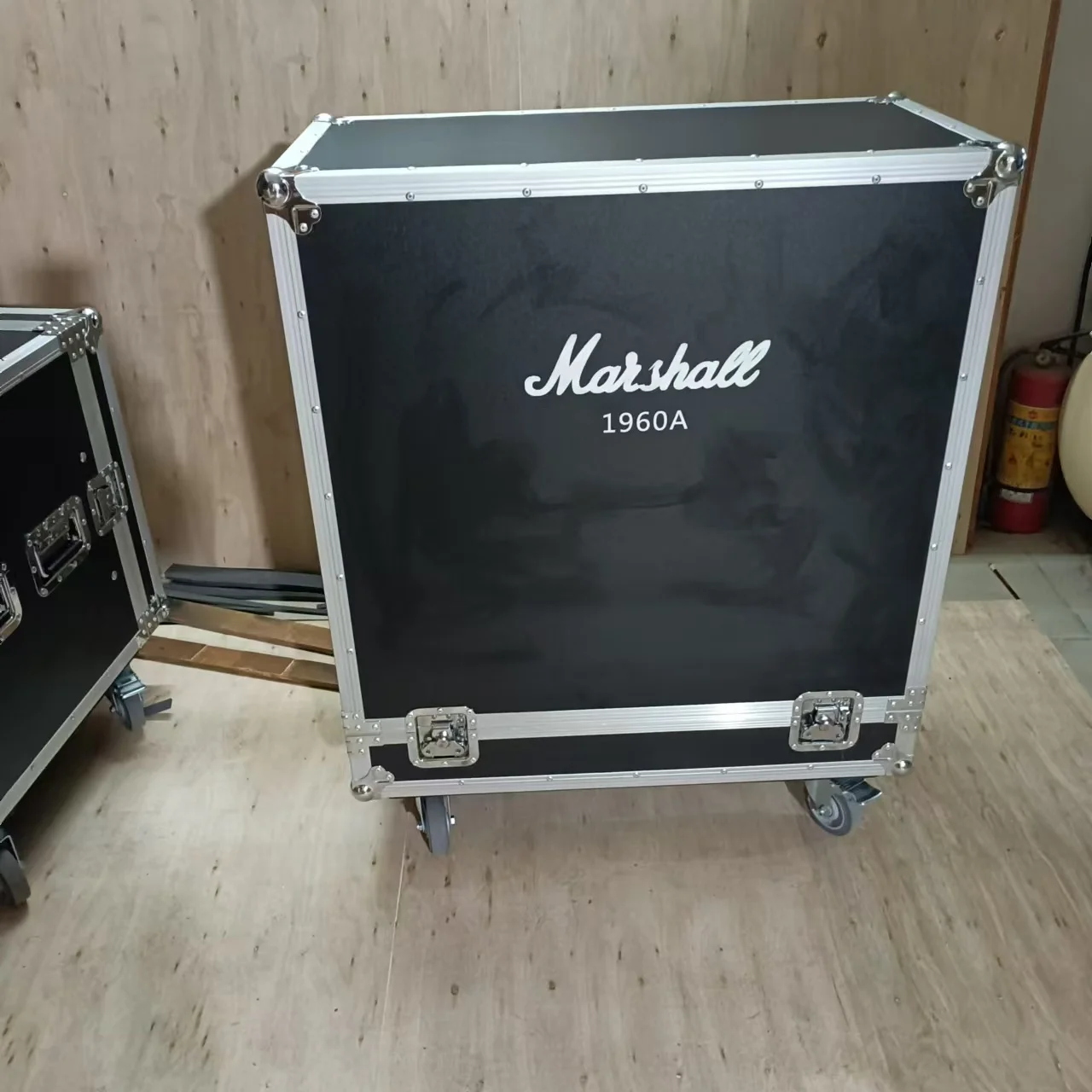 

Marshall 1960A Cabinets Speaker Air Cases Premium Wooden Air Cases