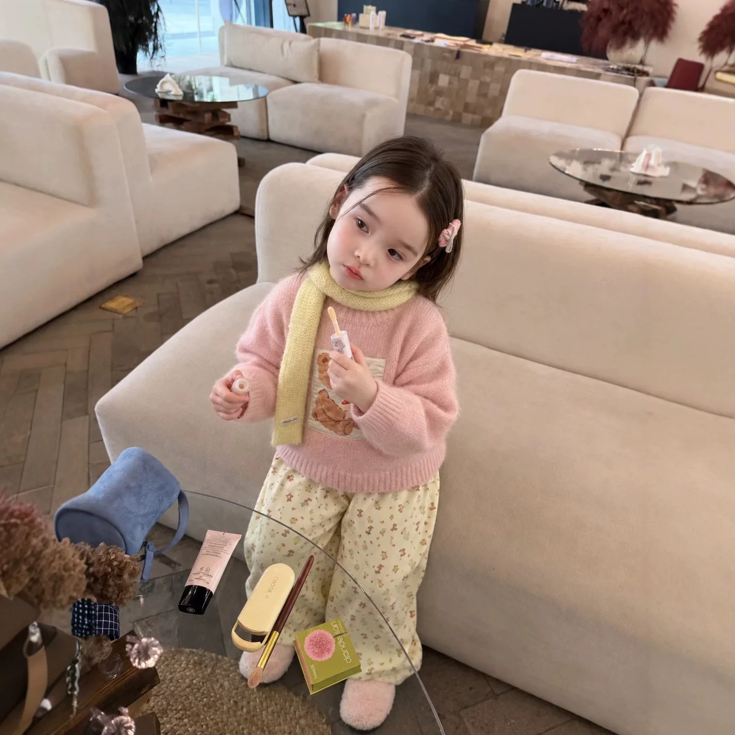 Children's Clothing Autumn and Winter Sweater 2026 New Korean Pink Teddy Bear Knitted Sweater Baby Pullover Sweater Top