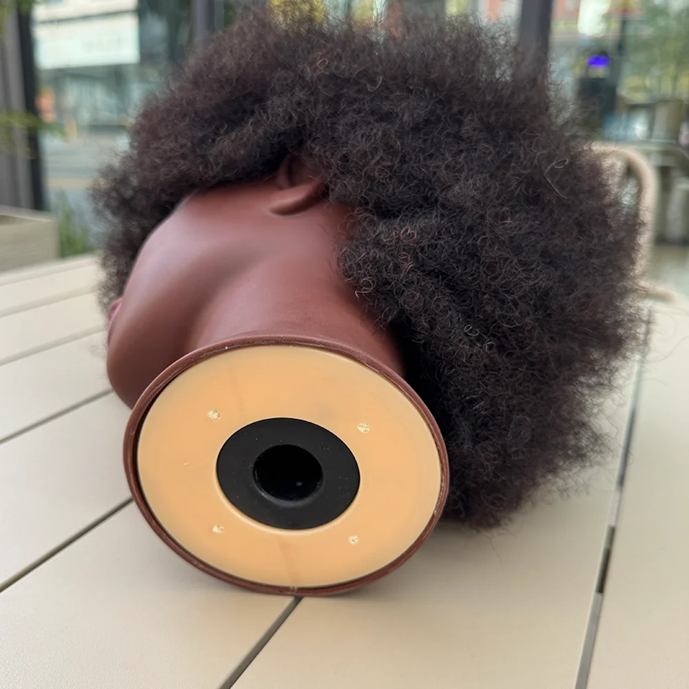 アフリカ人マネキンヘッド、人毛マネキンヘッド、巻き毛美容マネキンヘッド、スタンド付き、スタイリング練習用